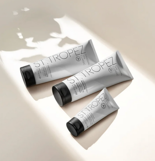 ST.TROPEZ Gradual Tan Body Lotion M/D – Medium to Deep Glow (200ml)